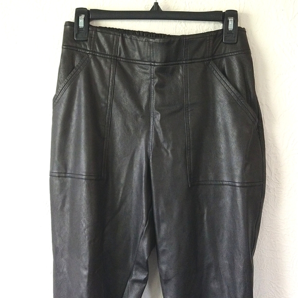 SPANX Faux Pants, size M - Picture 2 of 10